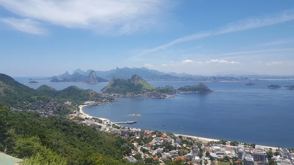 Rio-Niterói Bridge and coastal landscape views on personalized private day tour to Niterói from Rio