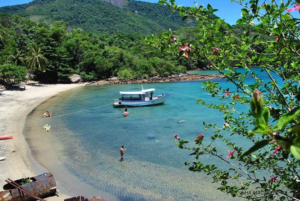 Experience the magic of Ilha Grande with our exclusive private tours. Rio Cultural Secrets