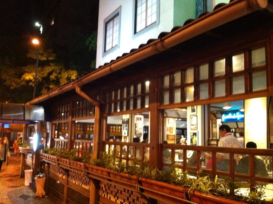 garota de ipanema bar