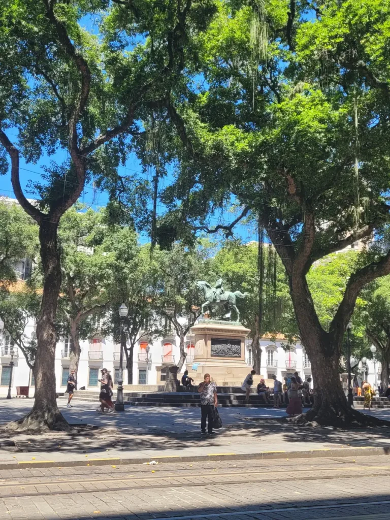Praça XV in downtown Rio de Janeiro, with the Paço Imperial palace behind the trees